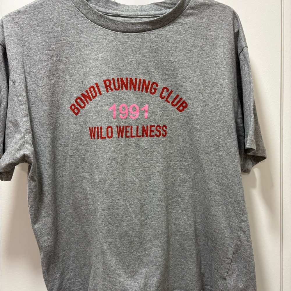 Wilo The Label Bondi Running Club Tshirt Size Large EUC
